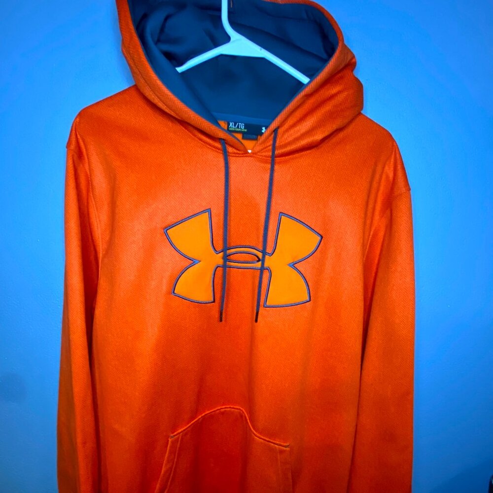 Under Armour Embroidered Logo Hoodie Pullover - Men’s XL Loose - Orange EUC